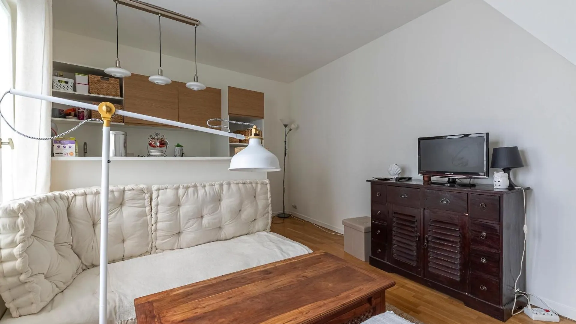 Le Mont - Super Appartement Au Coeur De Paris 0*,  Frankrig